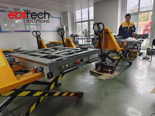 Warehouse Automated Electric Pallet Shuttle  for Mobile Radio Shuttle Racking System with CE Certificate Customized